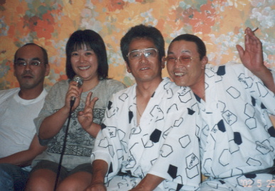 2002.5.25ryoko-yumi11.jpg (57406 oCg)