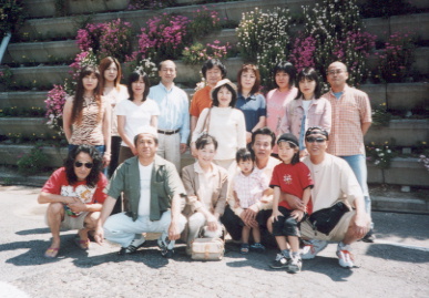 2002.5.25ryoko-yumi12.jpg (66762 バイト)