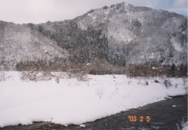 2003.2.3.akita.yumi-10.jpg (45782 バイト)
