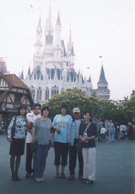 2003.5.24.disney.yumi-2.jpg (40801 oCg)