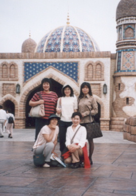 2003.5.25.disney.yumi-2.jpg (48305 oCg)