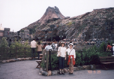 2003.5.25.disneysee.yumi-5.jpg (56709 oCg)