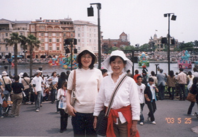 2003.5.25.disneysee.yumi-7.jpg (57272 oCg)