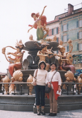 2003.5.25.disneysee.yumi-9.jpg (54330 バイト)
