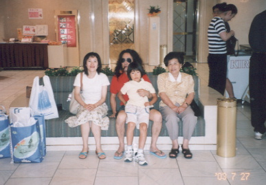 2003.7.27.nagaragawa.yumi-5.jpg (52185 バイト)